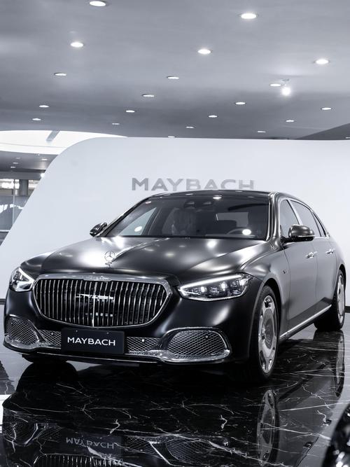 广州182岚图汽车的售后服务让用户无忧出行，迈巴赫未来的豪华车趋势