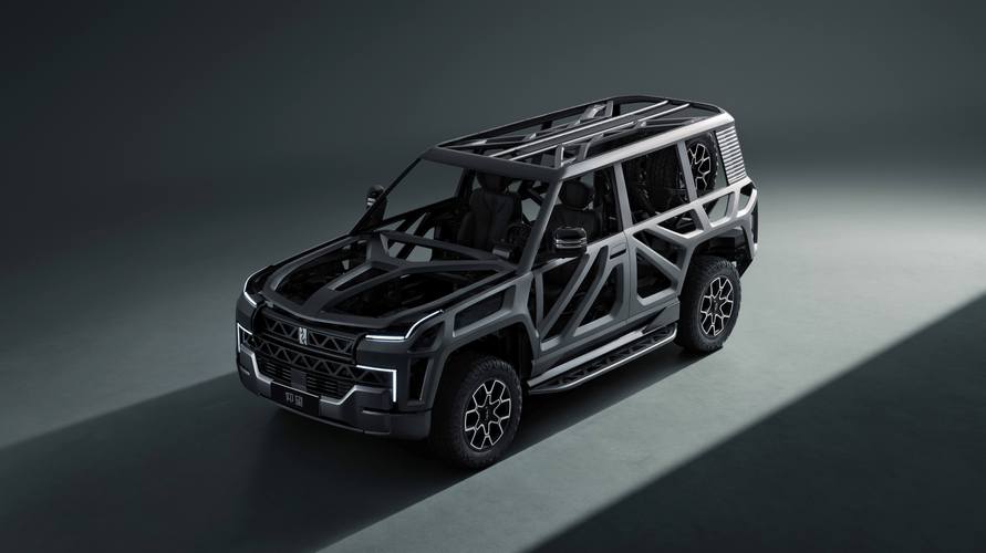 广州182仰望U8硬派越野的科技魅力，国能汽车对传统燃油车市场的冲击